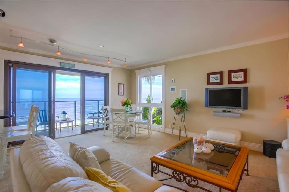 Perfect Sunsets House in La Jolla