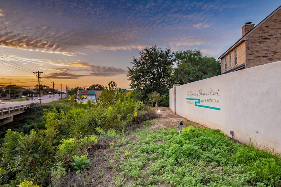 The Gardens of Barons Creek Unit B Apartment in Fredericksburg
