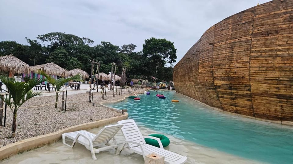 Cabaña campestre arca de Noé House in Casanare, Colombia