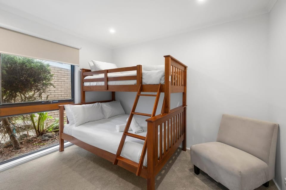 Pride Street Central Unit 7-13 House in Torquay