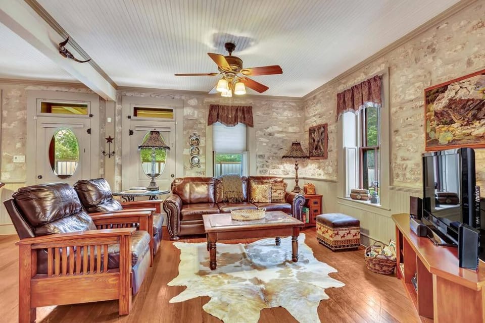 The Rock House Hideaway Apartment in Fredericksburg