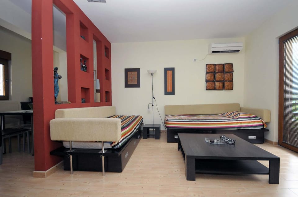 Photo of the whole room