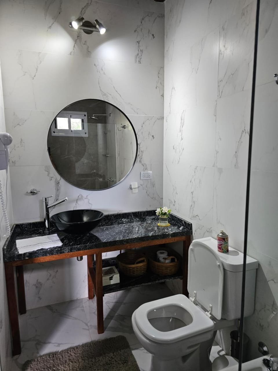 Toilet, Bathroom