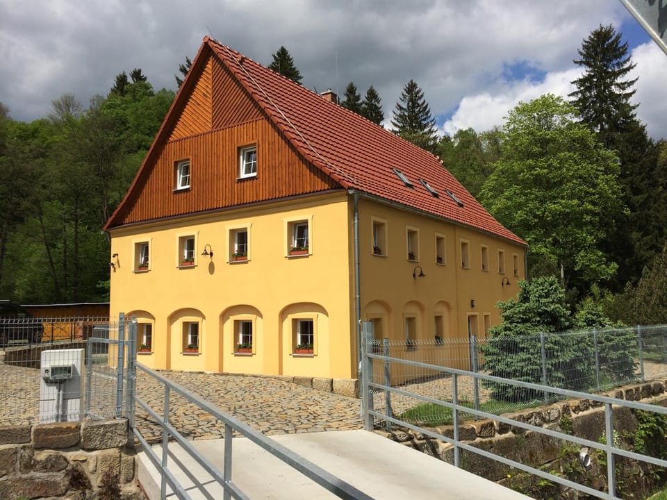 Property building, Facade/entrance, Day, Summer, Internal: Not applicable to any particular room