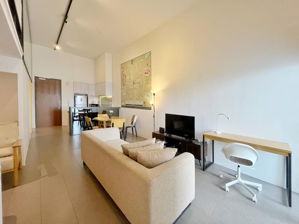 Living room, Dining area