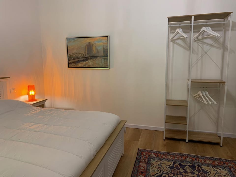 Bed, Bedroom, wardrobe