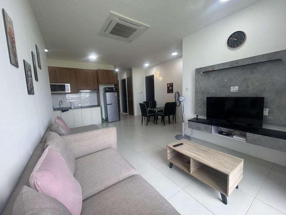 Podium Home 3 for 7pax at AEON Shopping Mall Kuching Apartment in Kuching