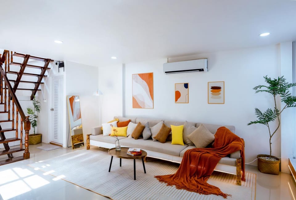 Ratchada Retreat Bespoke Urban Villa 3 Villa in Bangkok