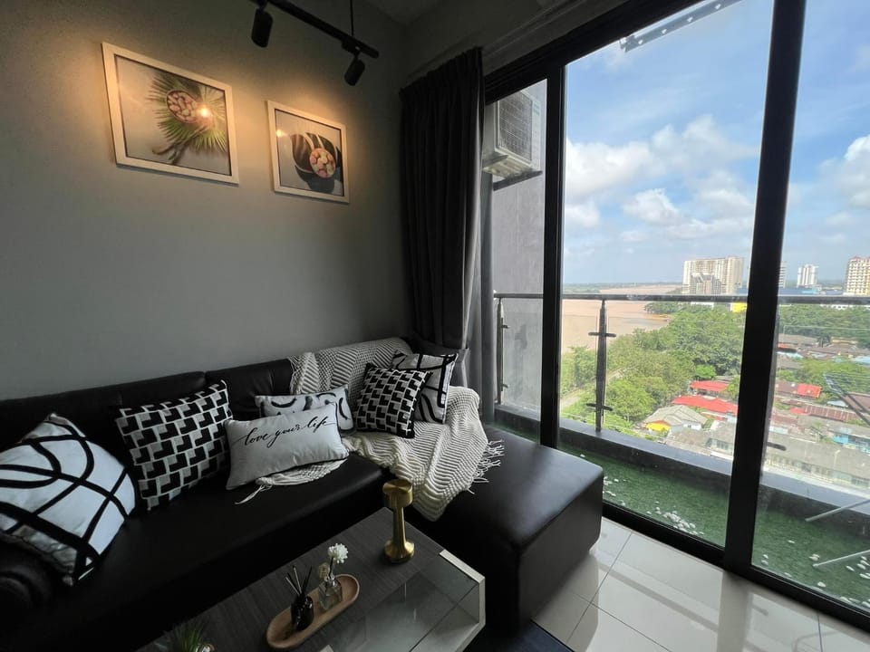 View (from property/room), Balcony/Terrace, Living room, Seating area