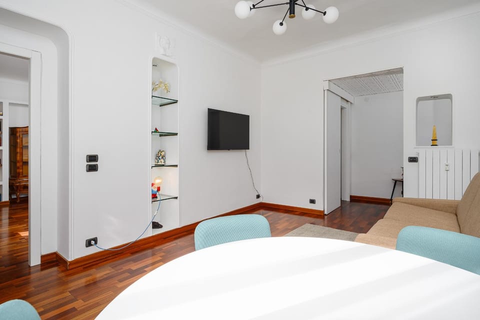Bed, TV and multimedia