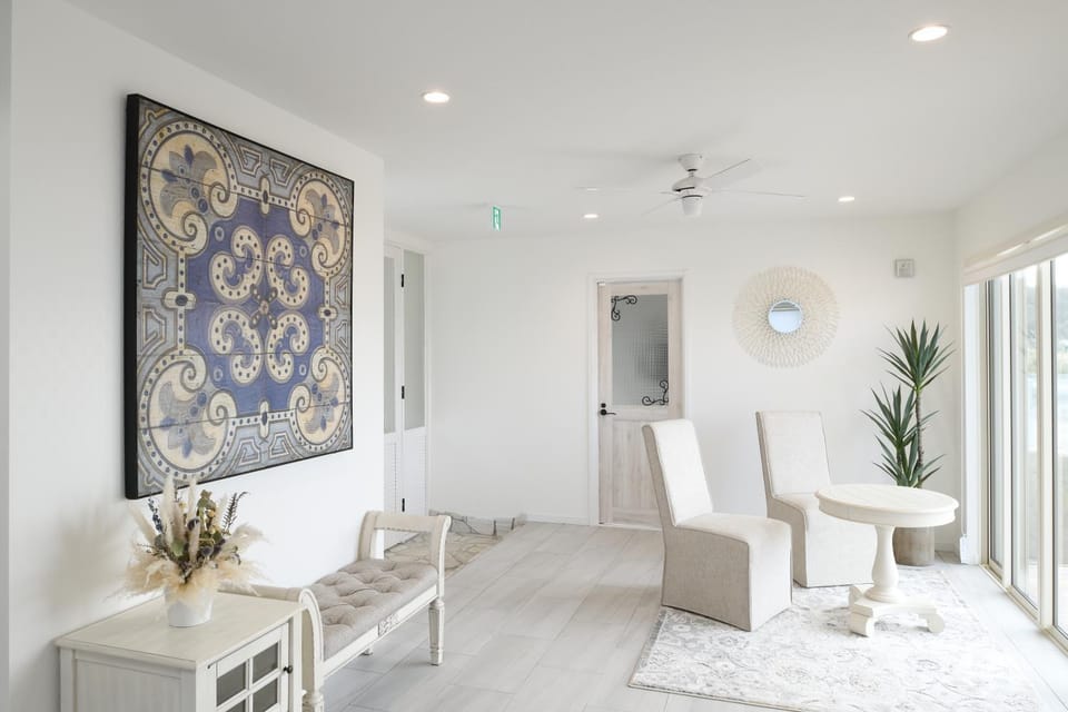 Living room, Decorative detail, furniture
