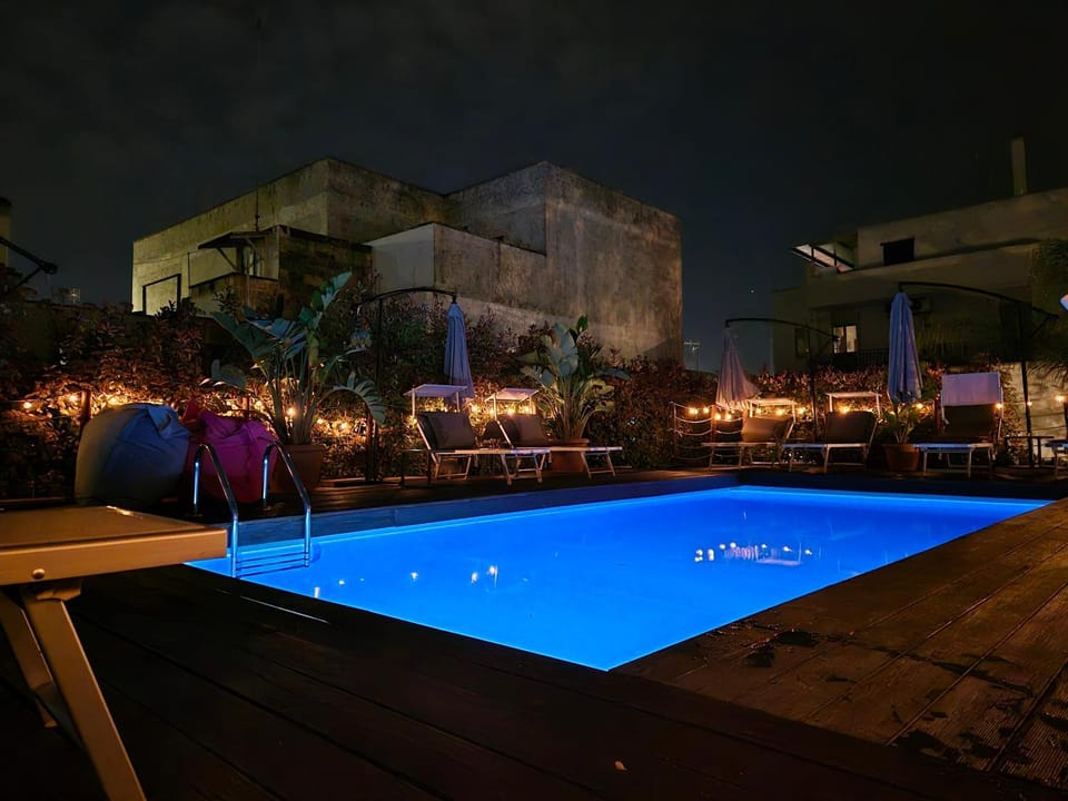 Pool view, Swimming pool