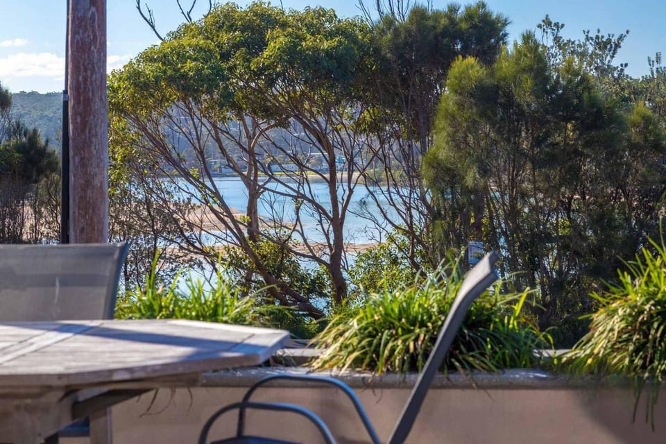 Dolphin Views House in Burrill Lake