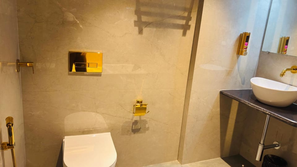 Hotel Grand Corp Inn, Near Nesco Exhibition Center Hotel in Mumbai