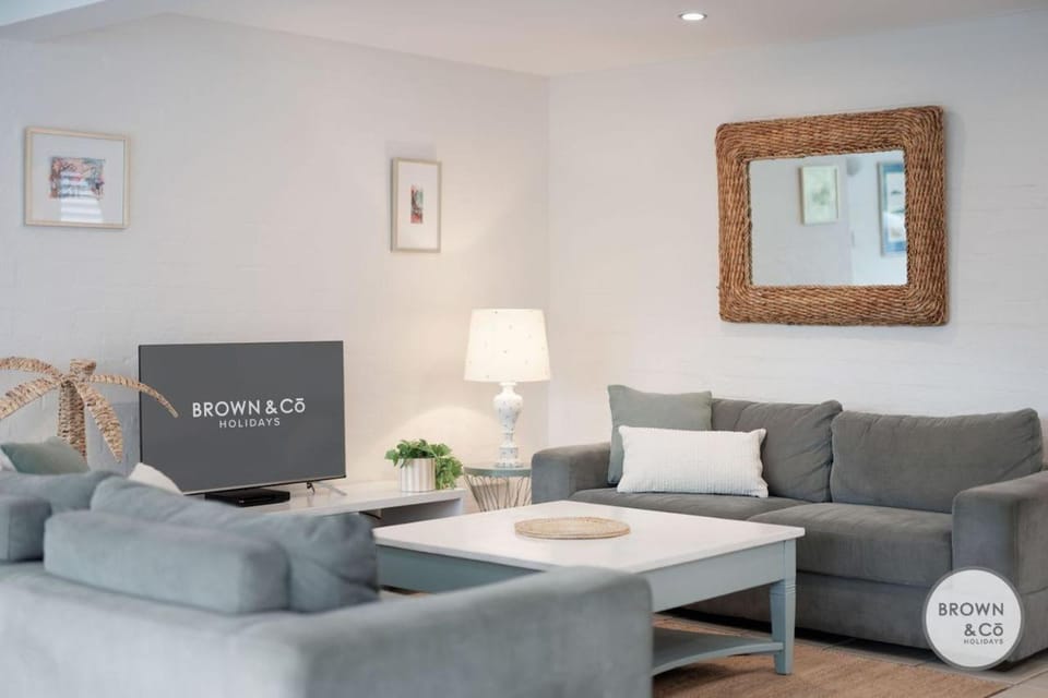 Alice Bayona 7 - Little Cove Apartment in Noosa Heads