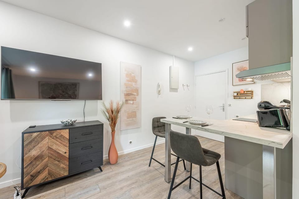 Le Bonlieu 3 - Joli studio avec balcon en plein coeur de la ville Apartment in Annecy