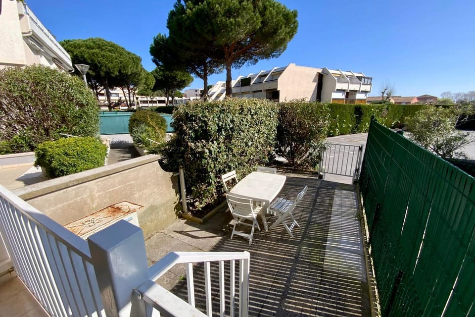 Patio, Spring, Balcony/Terrace