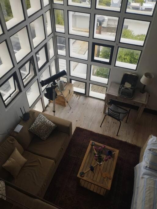 Eagles Eyrie I- Camps Bay Apartment in Cape Town