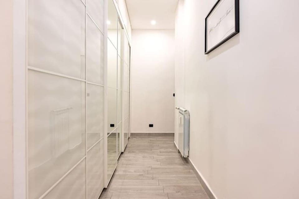 Guest Planet Elegant Flat M2 Buenos Aires Loreto Apartment in Milan
