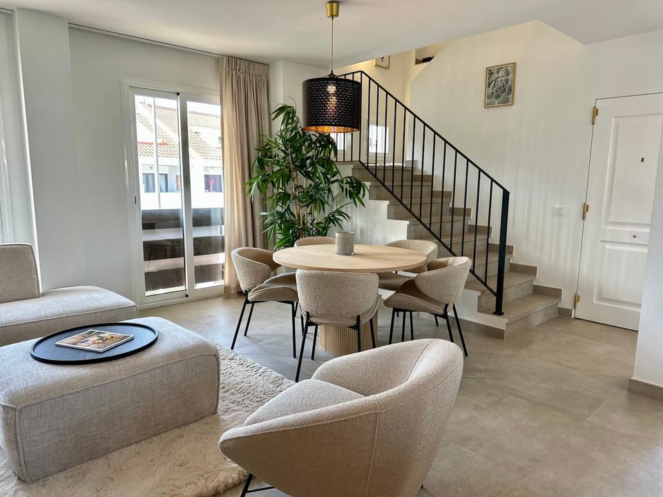 Living room, Seating area, Dining area