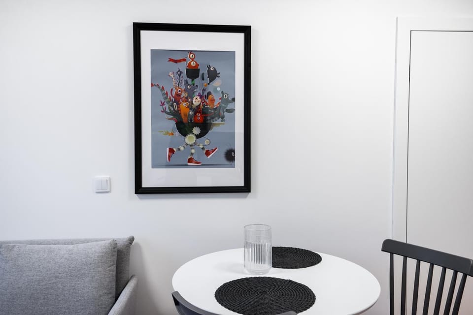 Living room, Decorative detail, Seating area, Dining area