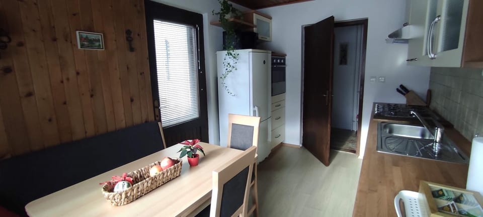 Kitchen or kitchenette, stove, kitchen