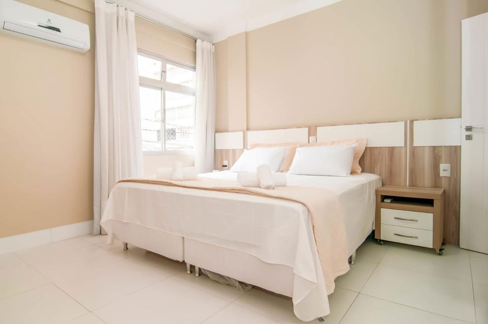 Apto na R. 2000 com garagem JJ8308 Apartment in Camboriú