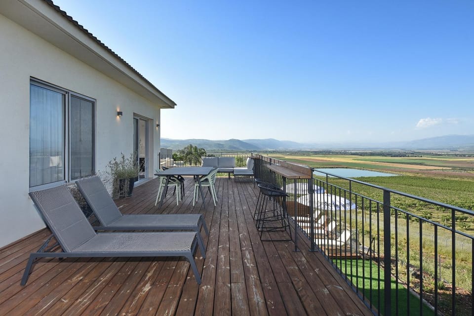 Patio, View (from property/room), Balcony/Terrace