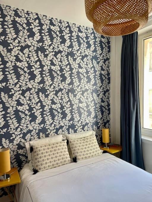 Appartement à côté de la plage avec balcon filant Apartment in Deauville