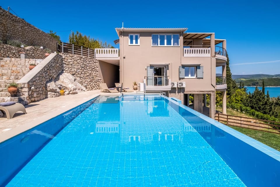 Property building, Swimming pool