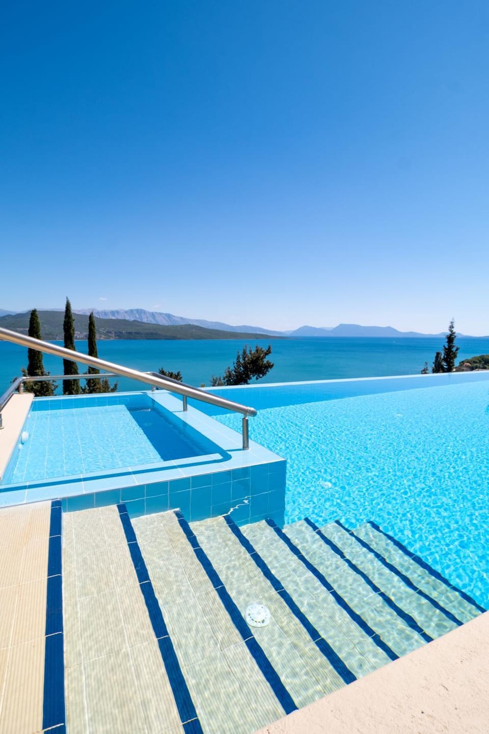 Property building, View (from property/room), Sea view, Swimming pool
