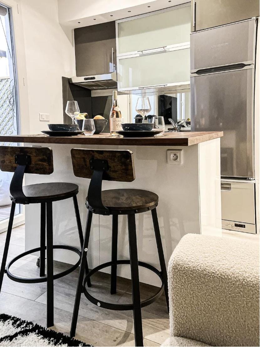 Suite luxueuse avec jardin privatif et jacuzzi Apartment in Paris