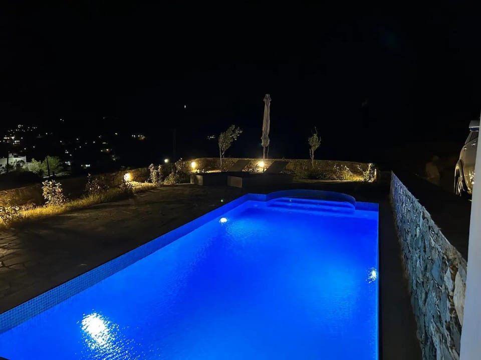 Night, Pool view, Swimming pool, Swimming pool