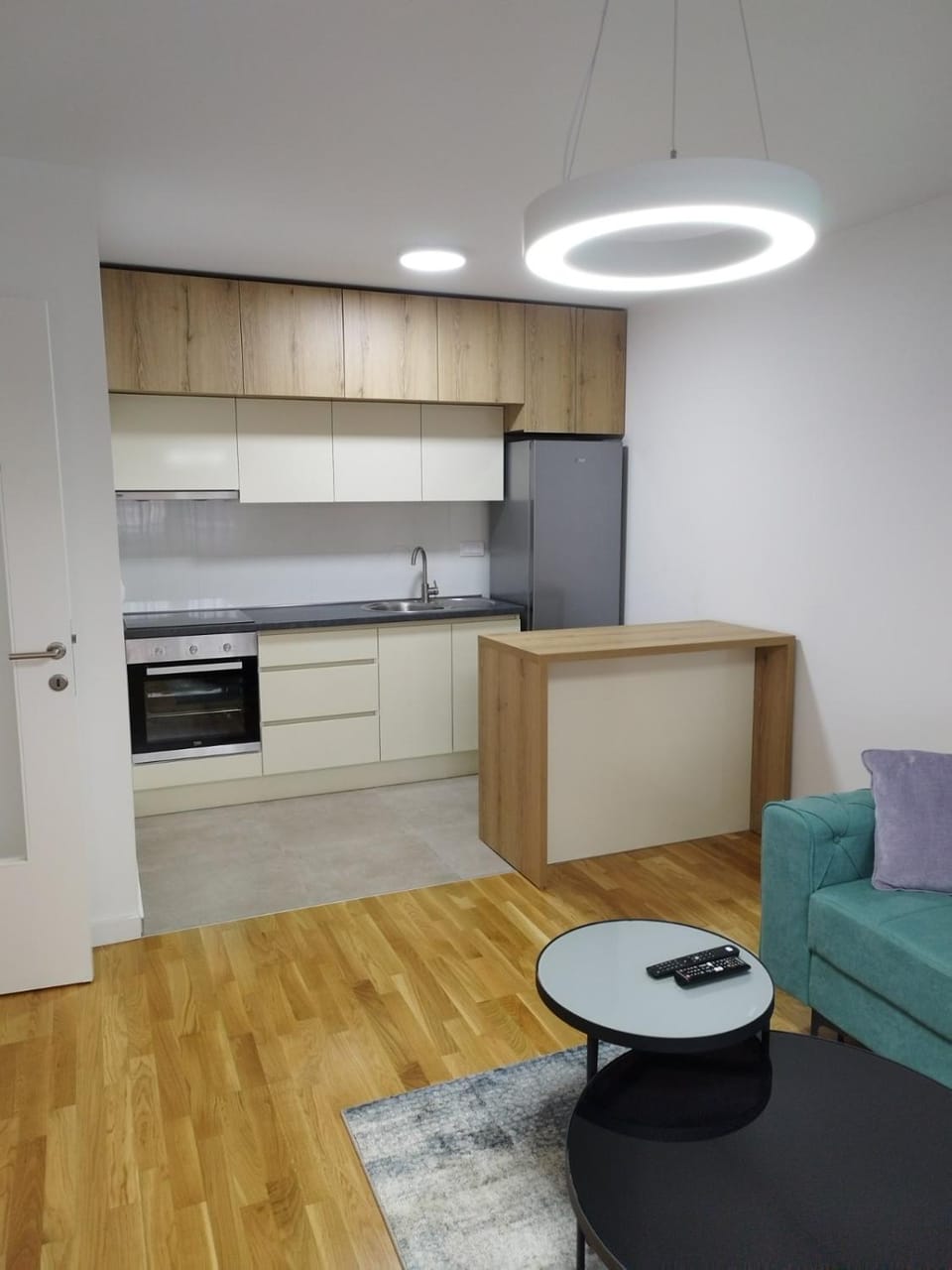 Kitchen or kitchenette, Living room, pet friendly