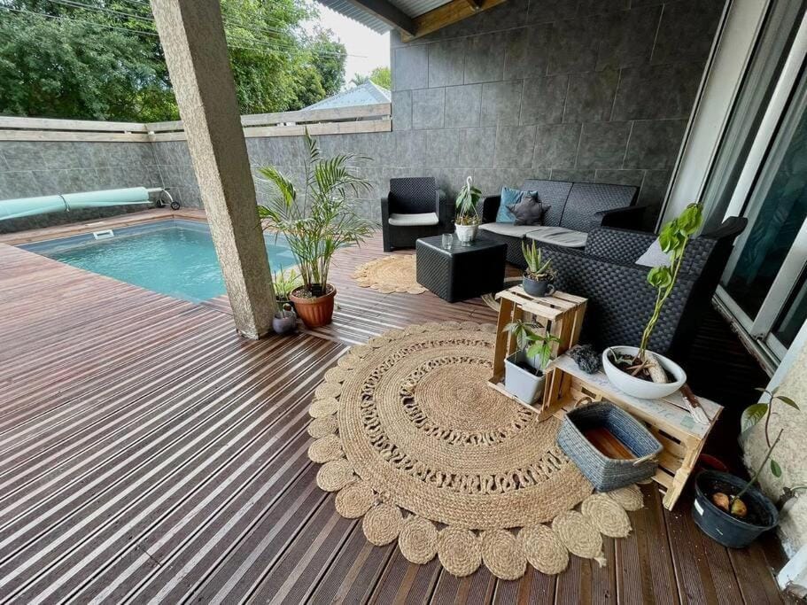 Seating area