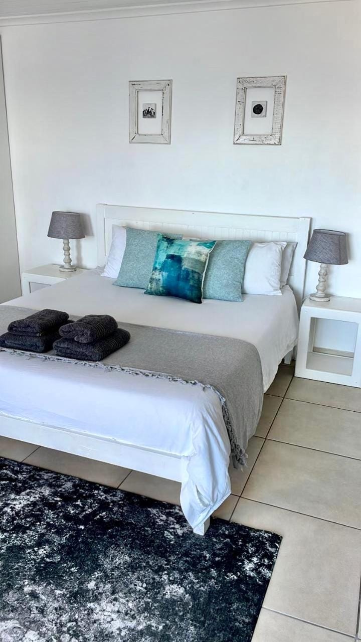 Sail Away Studios Apartment in Cape Town