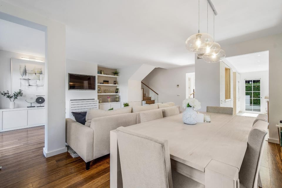 Communal lounge/ TV room, Living room