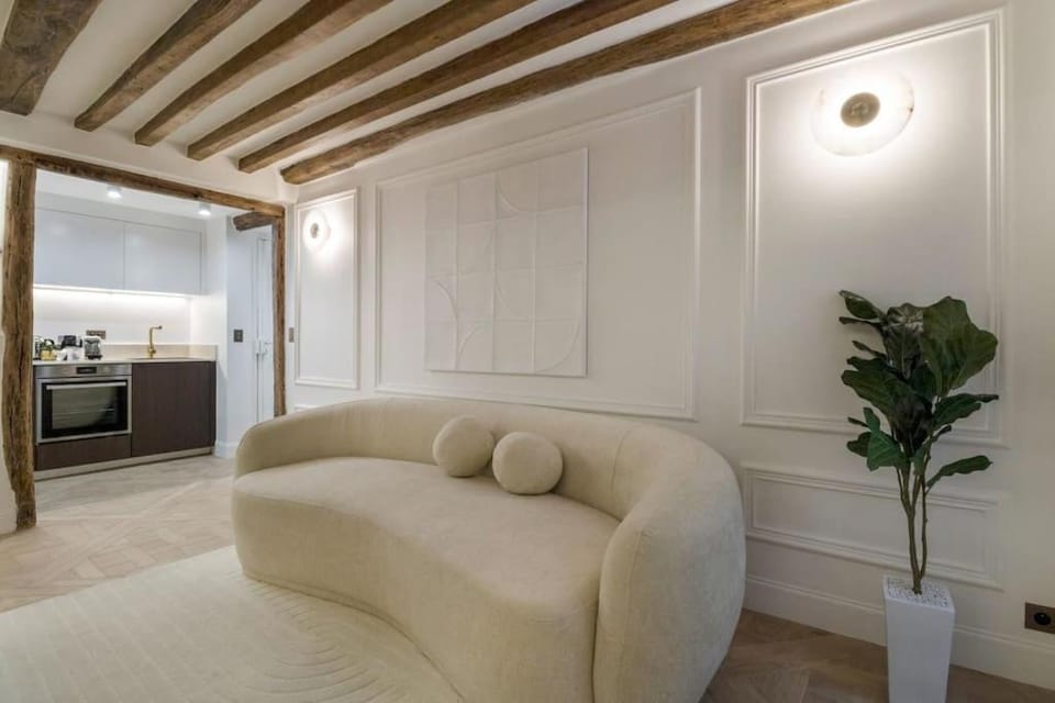 Suite luxueuse Palais de l'Elysée Faubourg Saint Honoré - Paris 8e Apartment in Paris