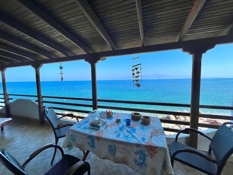 Day, Natural landscape, View (from property/room), Balcony/Terrace, Sea view
