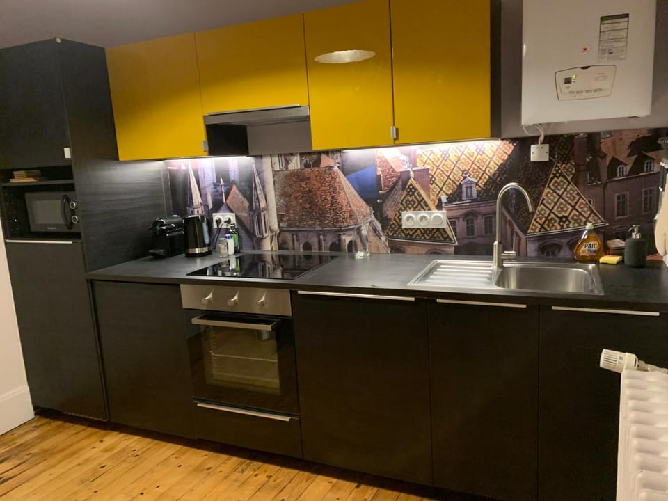 Coffee/tea facilities, Kitchen or kitchenette, dishwasher, minibar, pet friendly, stove, toaster, washing machine
