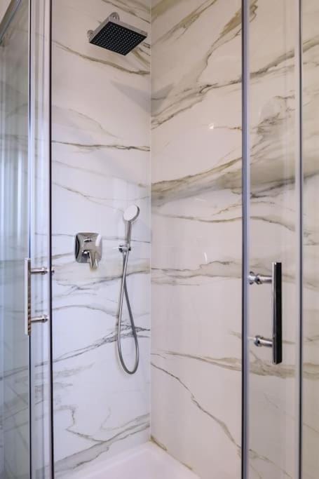 Luxury Vista Haven - APT1 Apartment in City of Zagreb