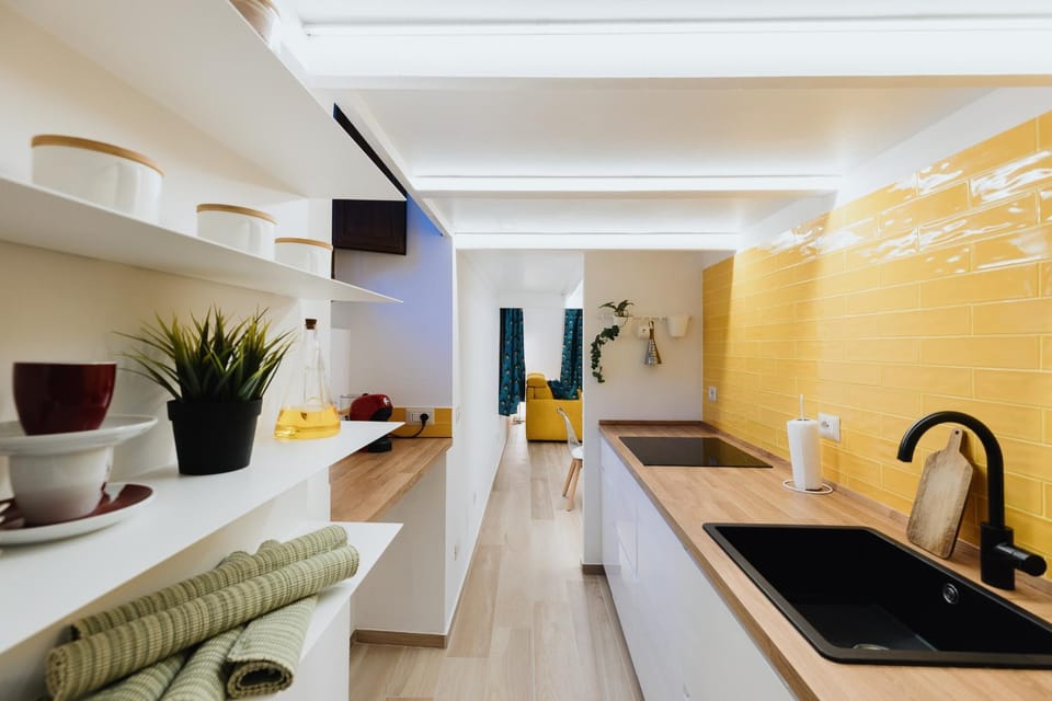 Kitchen or kitchenette