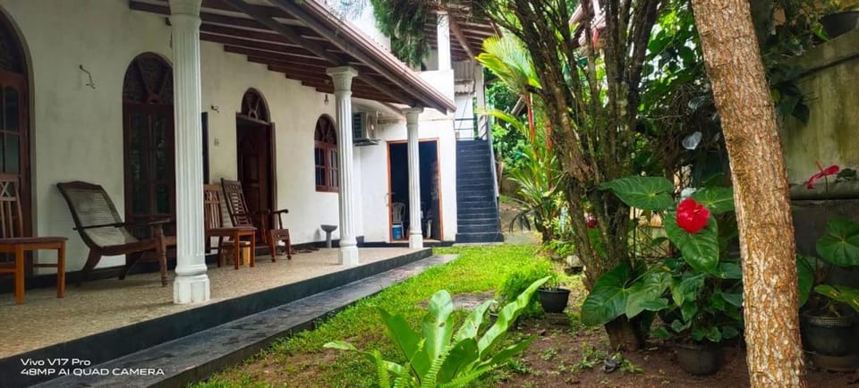 Property building, Day, Garden, Garden view