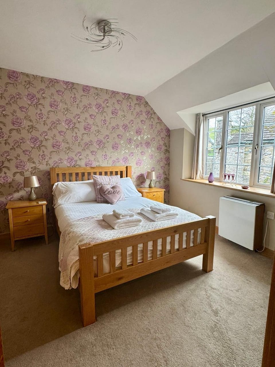 Mews Cottage House in Staffordshire Moorlands District