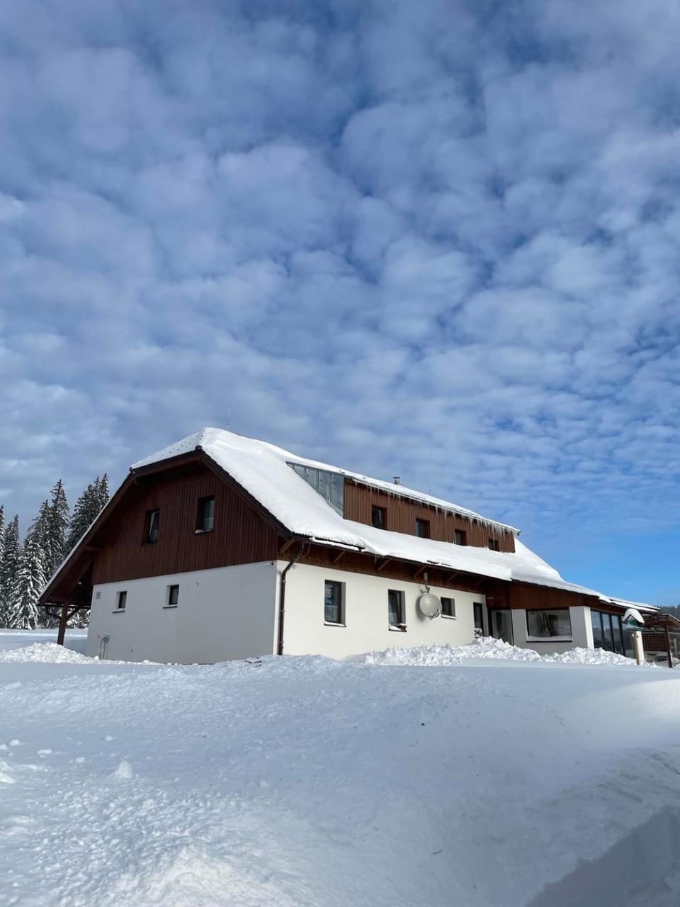 Property building, Natural landscape, Winter