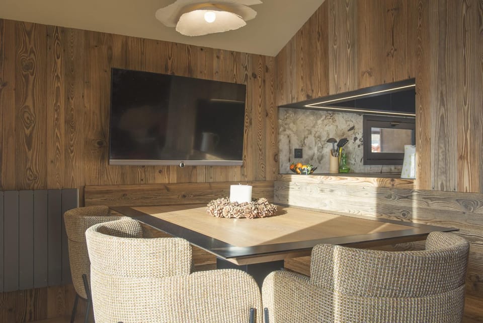 SmartStay Cocon Alpin - Meribel Apartment in Les Allues