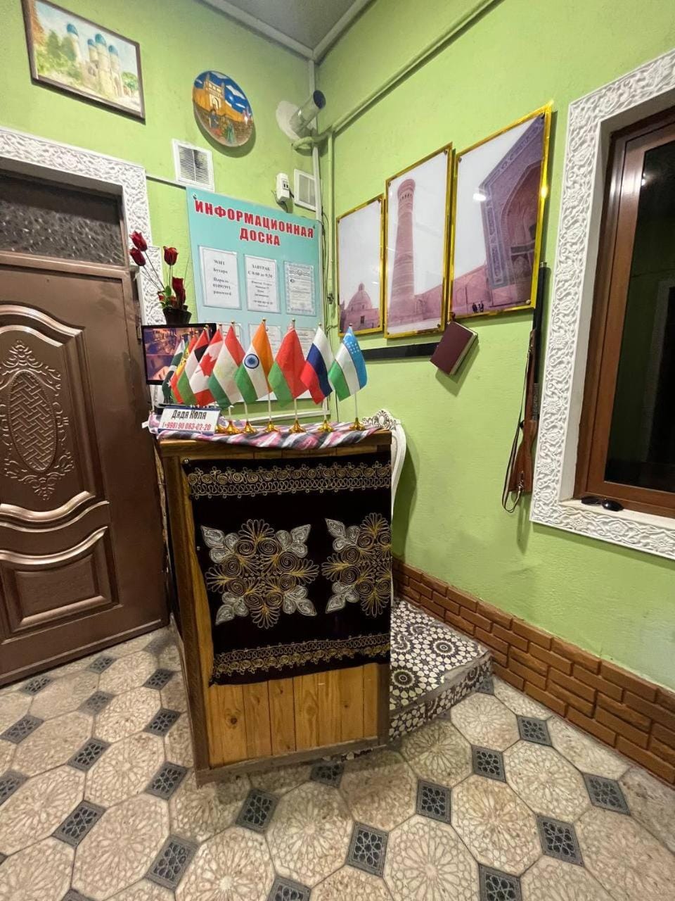 Uncle kolya Dyadya Kolya Hotel in Europe