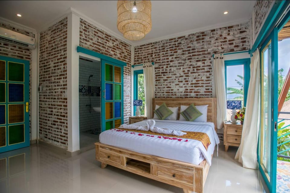 Bed, Photo of the whole room, Bedroom