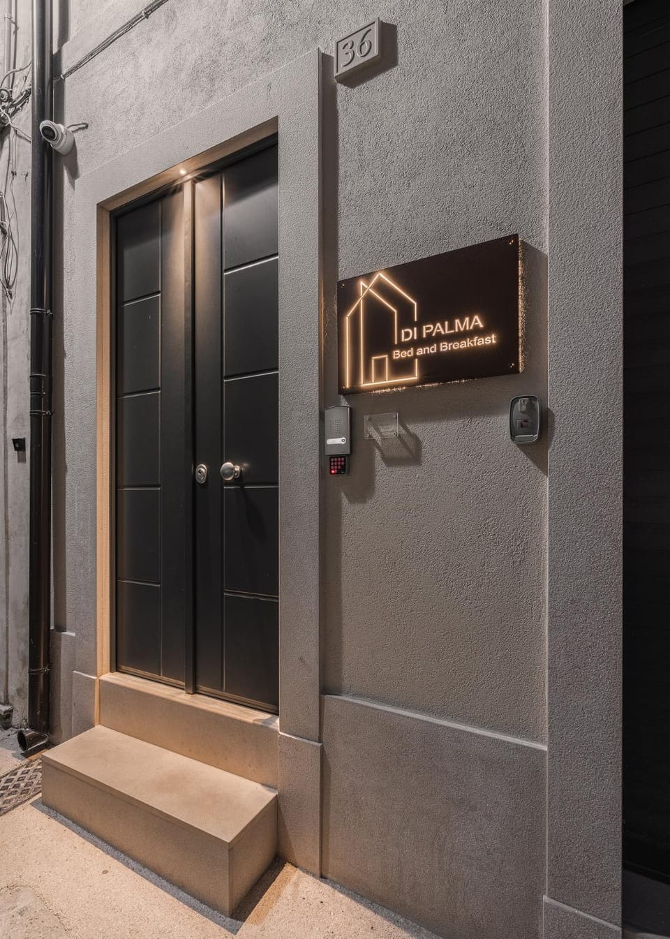 Property building, Facade/entrance