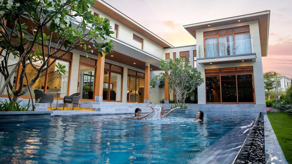 Property building, Day, Natural landscape, Garden, Garden view, Pool view, Swimming pool
